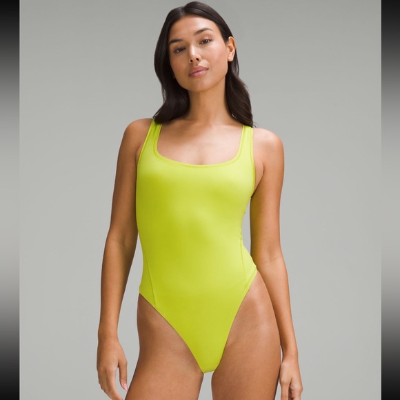 Lululemon Wundermost M ultra soft nulu square neck sleeveless bodysuit green - Picture 2 of 6